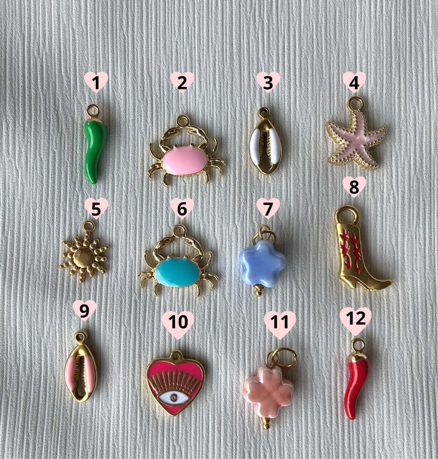 BRACELET DORÉ | LETTRES & CHARMS