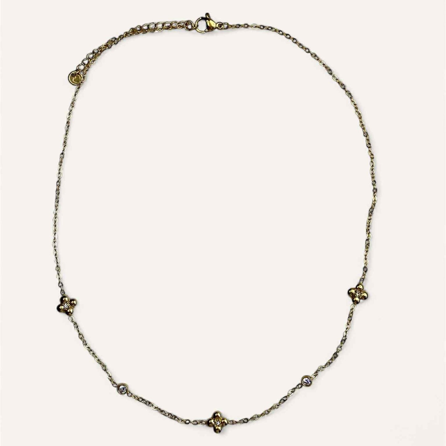 COLLIER | DIANA