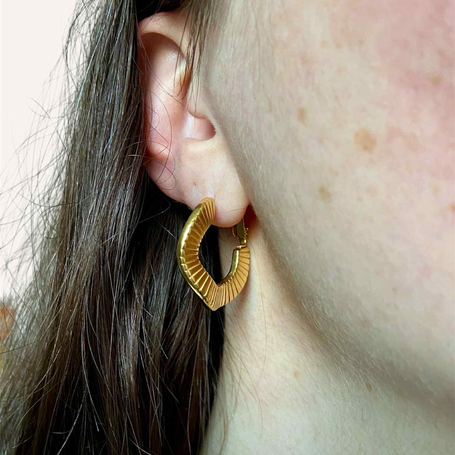 BOUCLES | LEYA