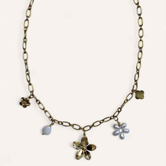 COLLIER | MARIA