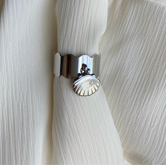 BAGUE | MIA