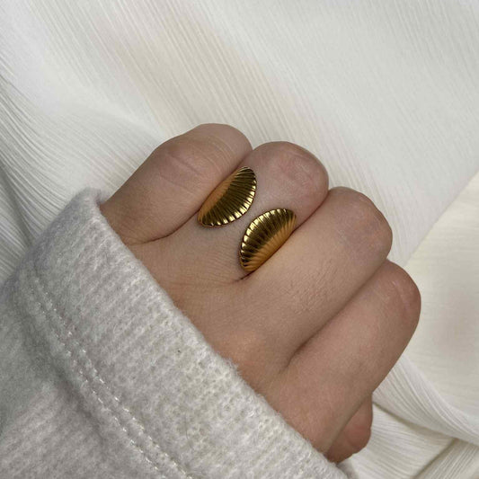 BAGUE | THEA