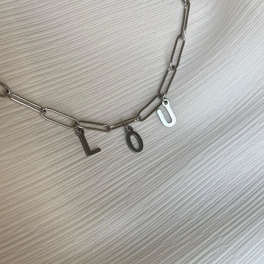 COLLIER ARGENTÉ  | LETTRES