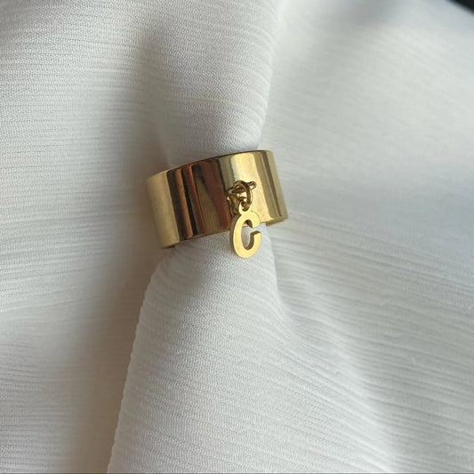 BAGUE DORÉE | LETTRE